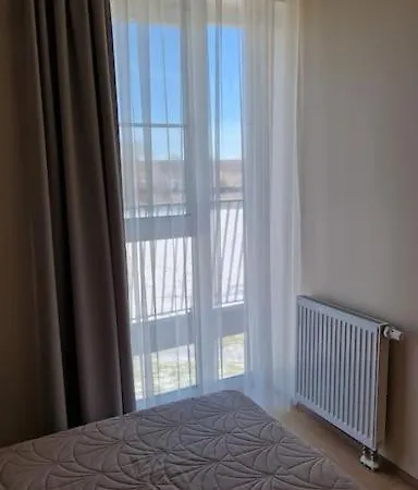 Modern With River View Lejlighed *